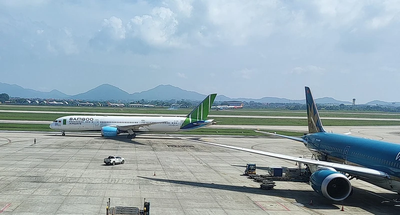 Không gian sân bay Nội Bài trong ảnh tư liệu