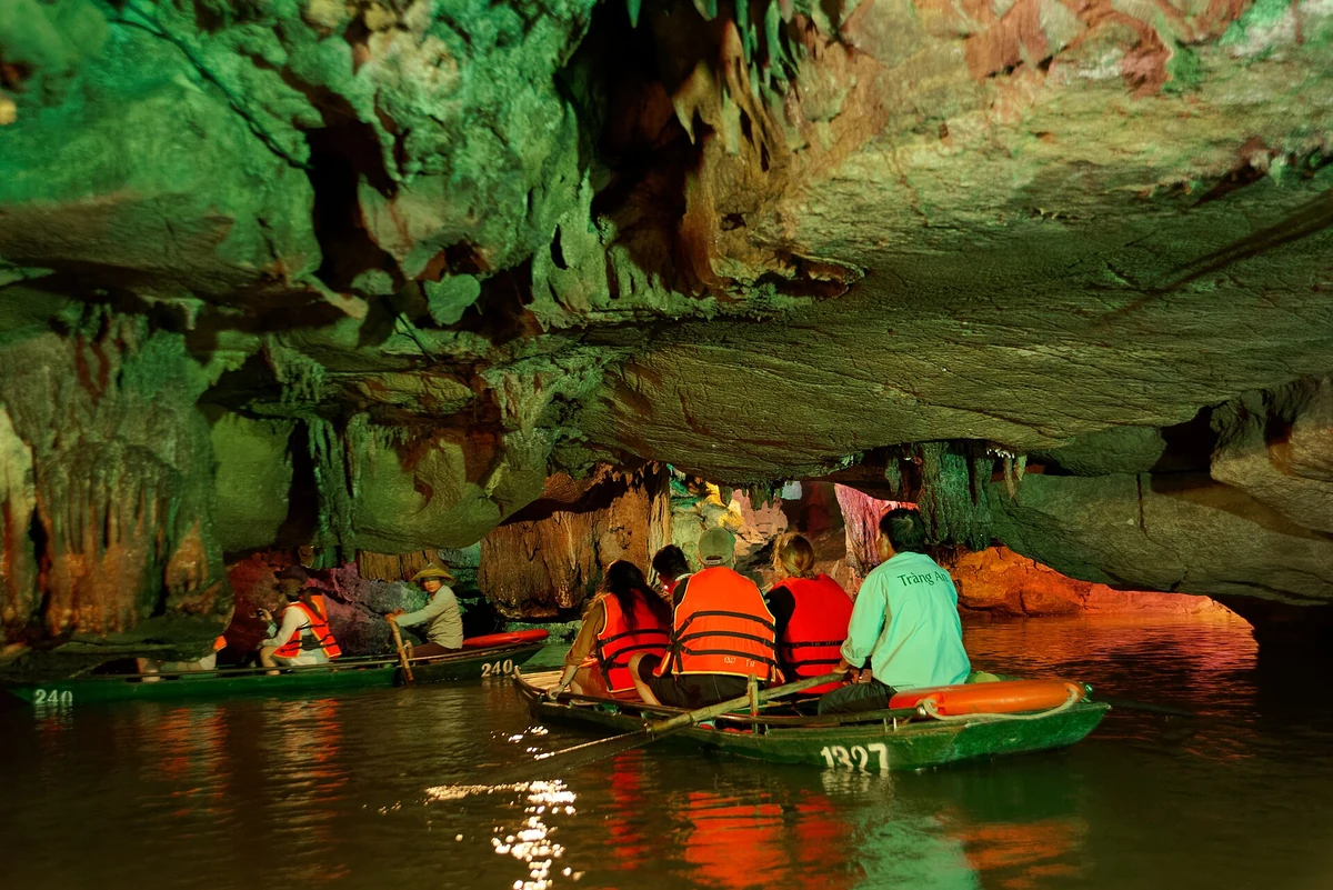 Cảnh quan thuộc quần thể Tràng An tại Ninh Bình