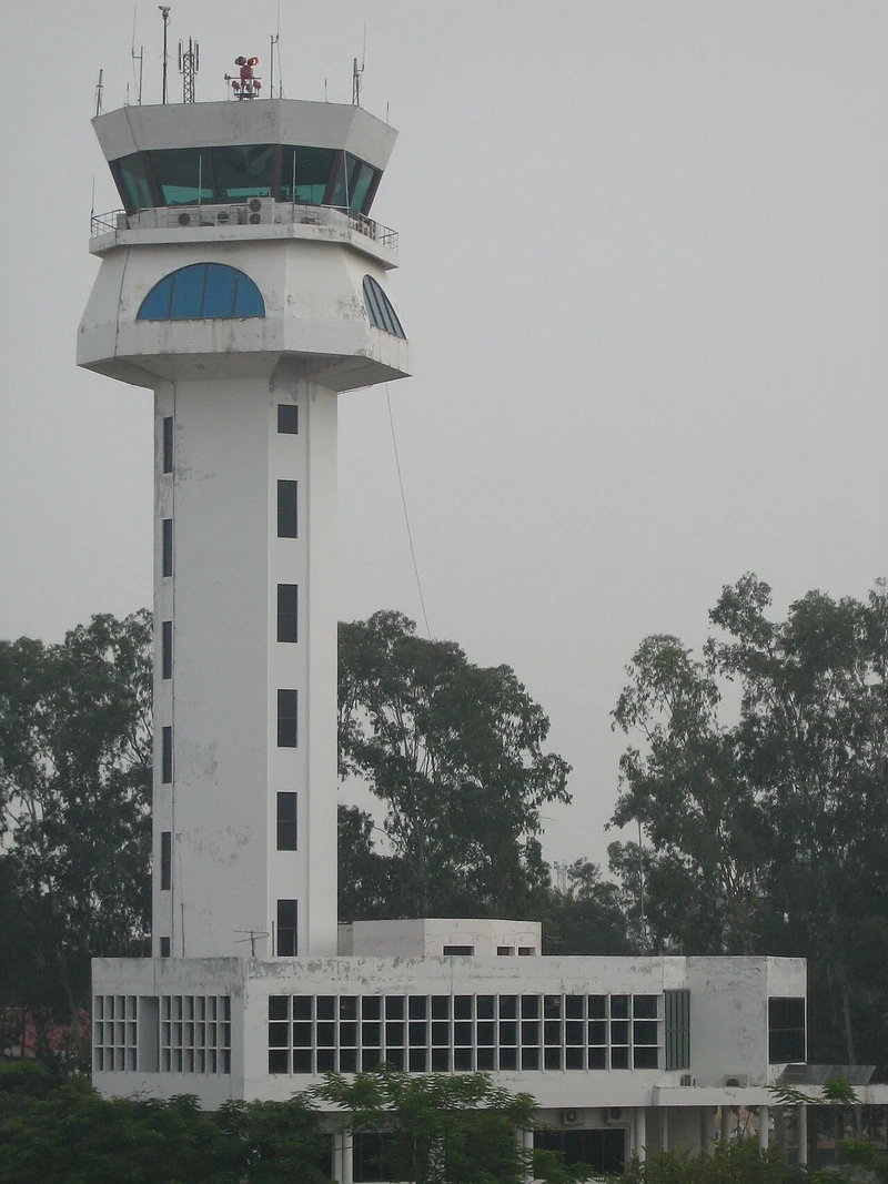 Không gian sân bay Nội Bài trong ảnh tư liệu