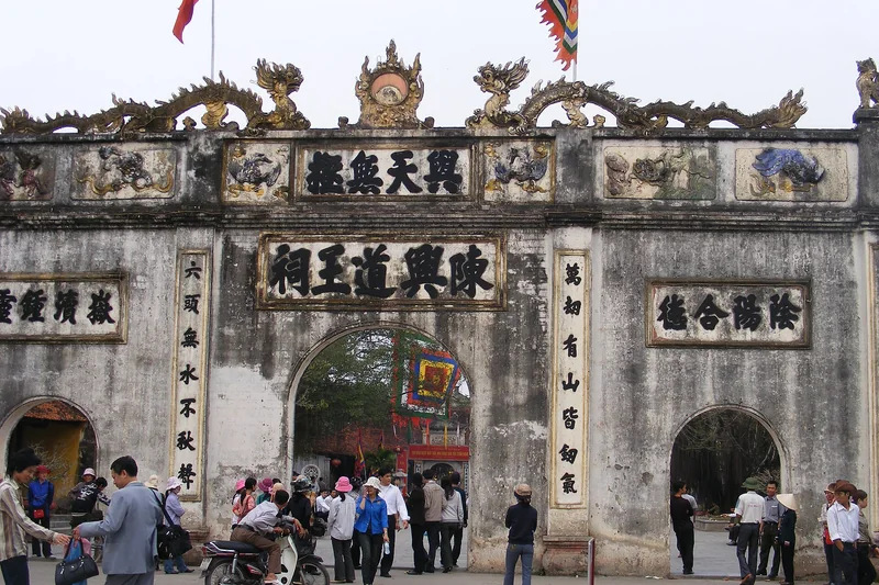 Cổng đền Kiếp Bạc