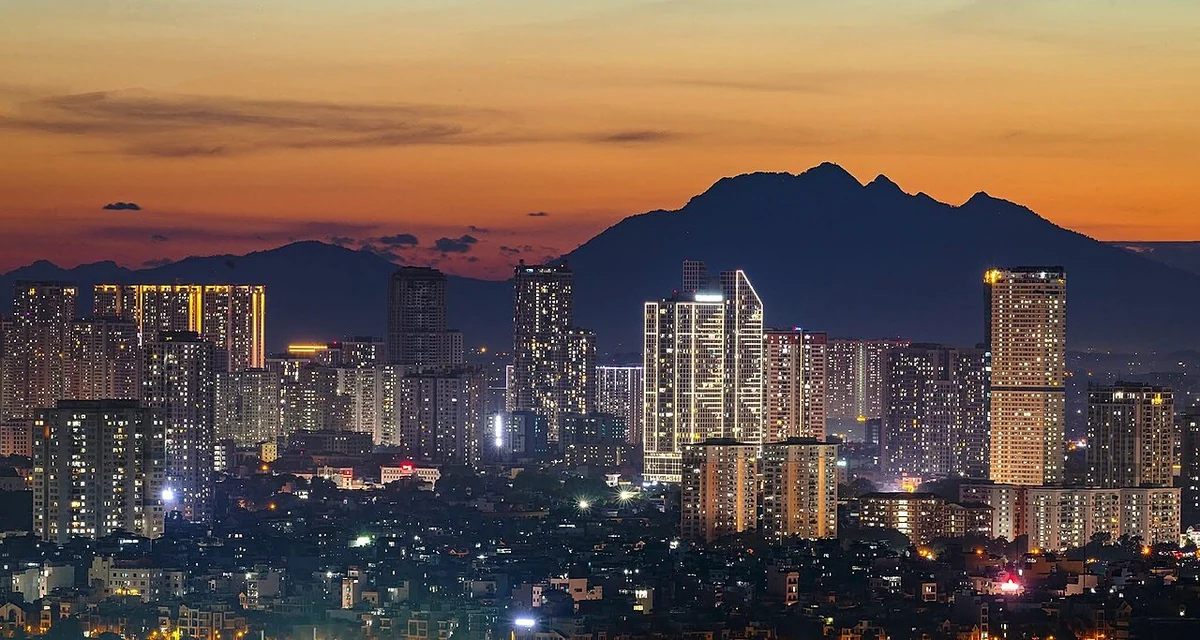 Hà Nội, minh họa bối cảnh một đầu hành trình