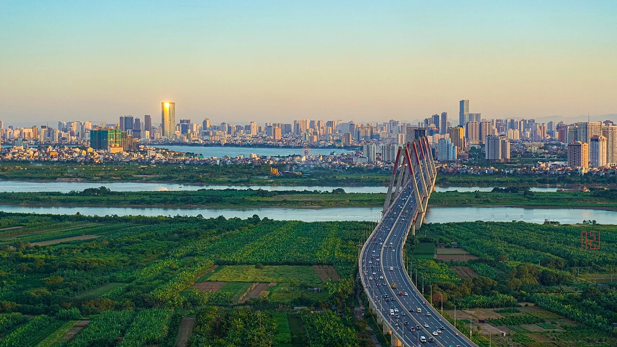 Hà Nội, minh họa bối cảnh một đầu hành trình