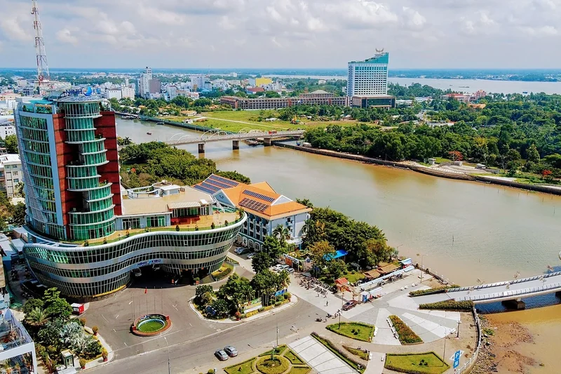 Thành phố Cần Thơ bên sông