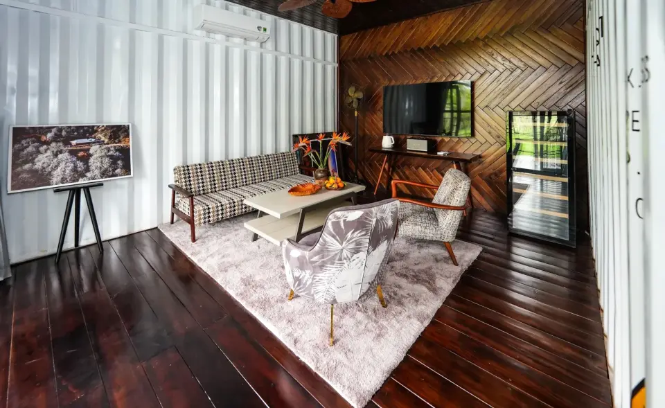 Container — ảnh nhóm căn từ thư viện đối tác