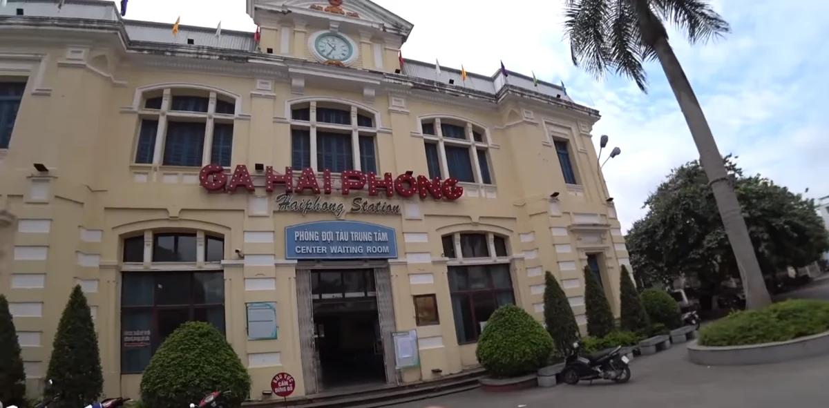 Hải Phòng, minh họa bối cảnh một đầu hành trình