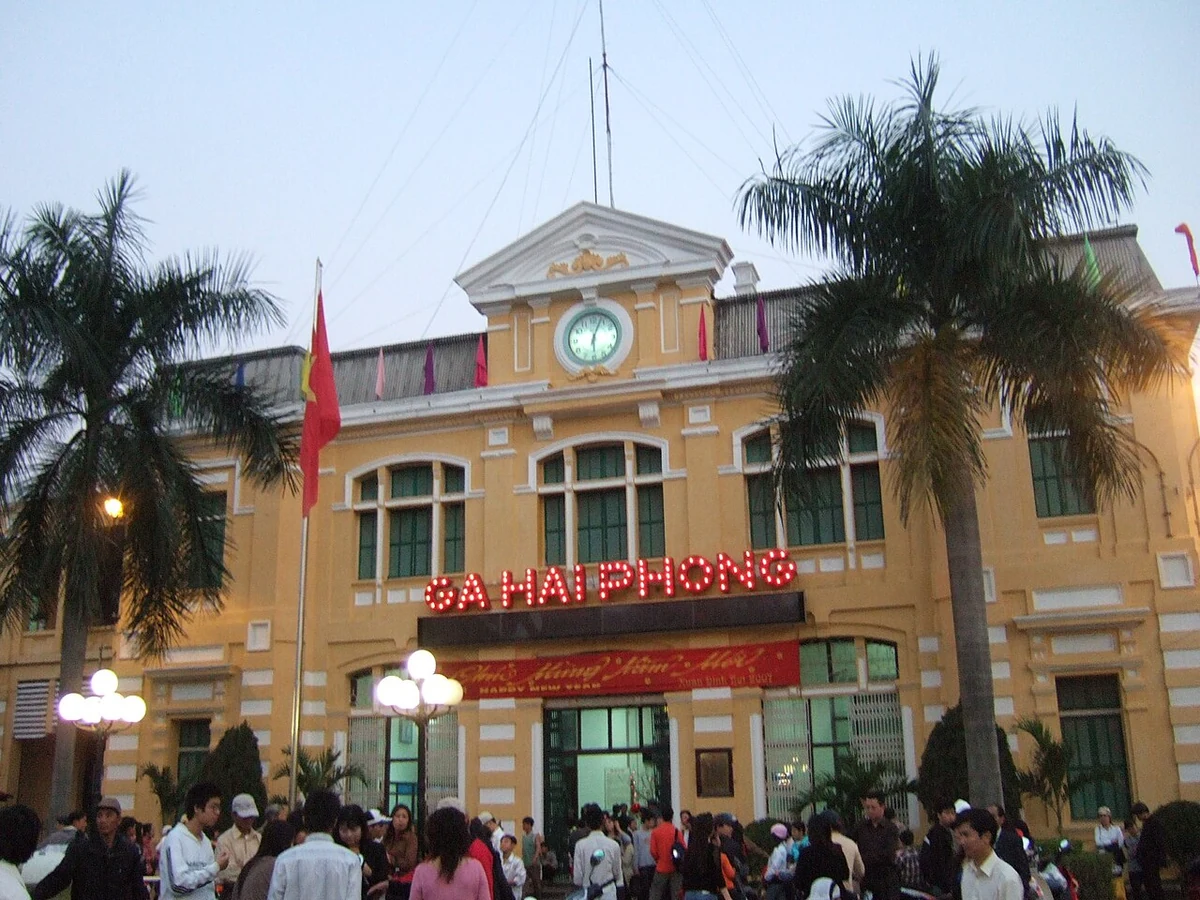 Nhà ga Hải Phòng trong ảnh tư liệu